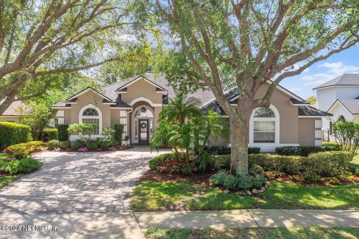 Ponte Vedra Beach, FL home for sale located at 86 Sea Winds Lane E, Ponte Vedra Beach, FL 32082