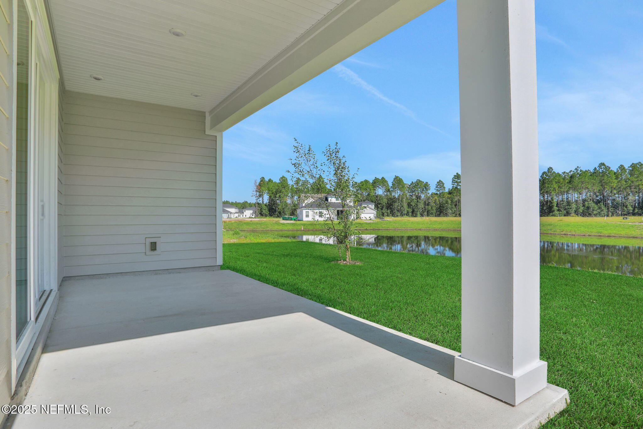 672 BROOK FOREST Drive