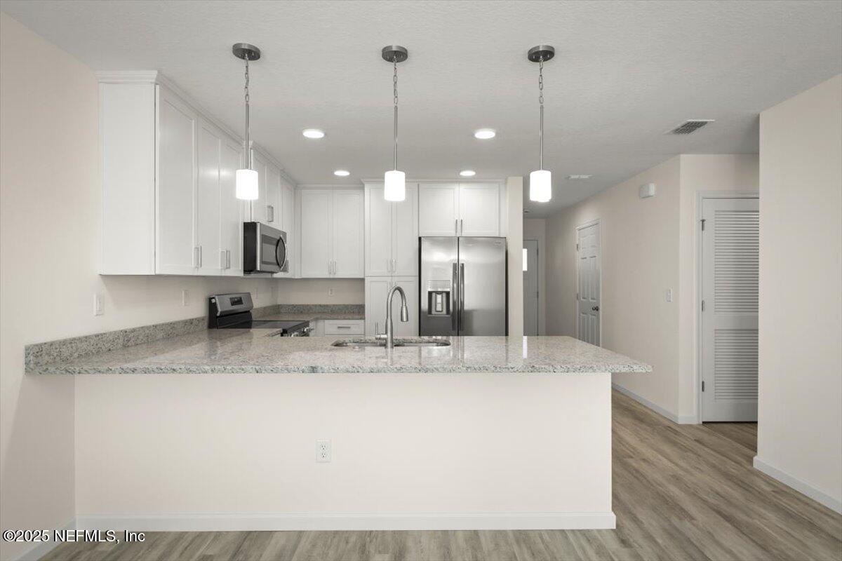 8910 FREE Avenue