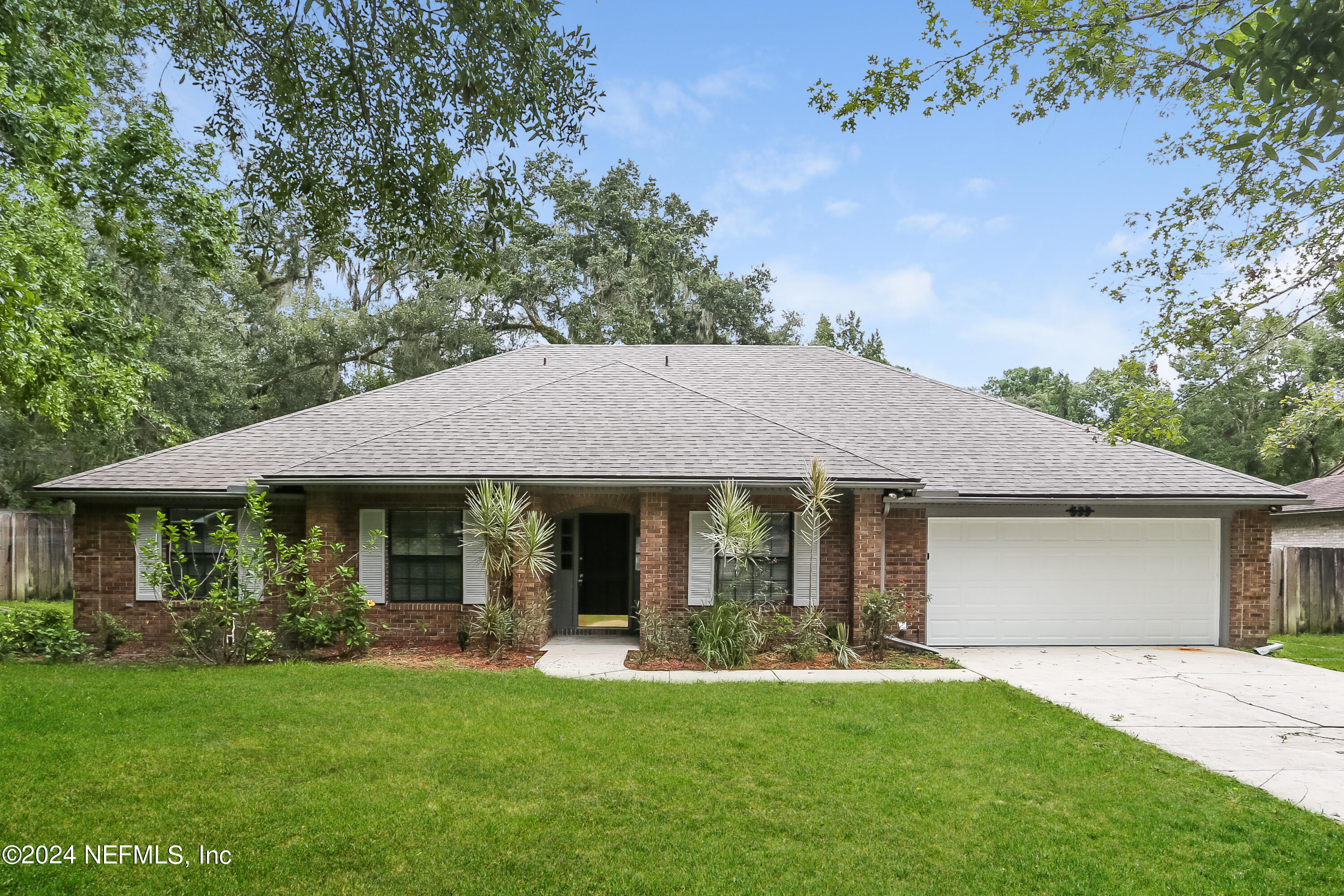 Fleming Island, FL home for sale located at 533 Majestic Wood Drive, Fleming Island, FL 32003