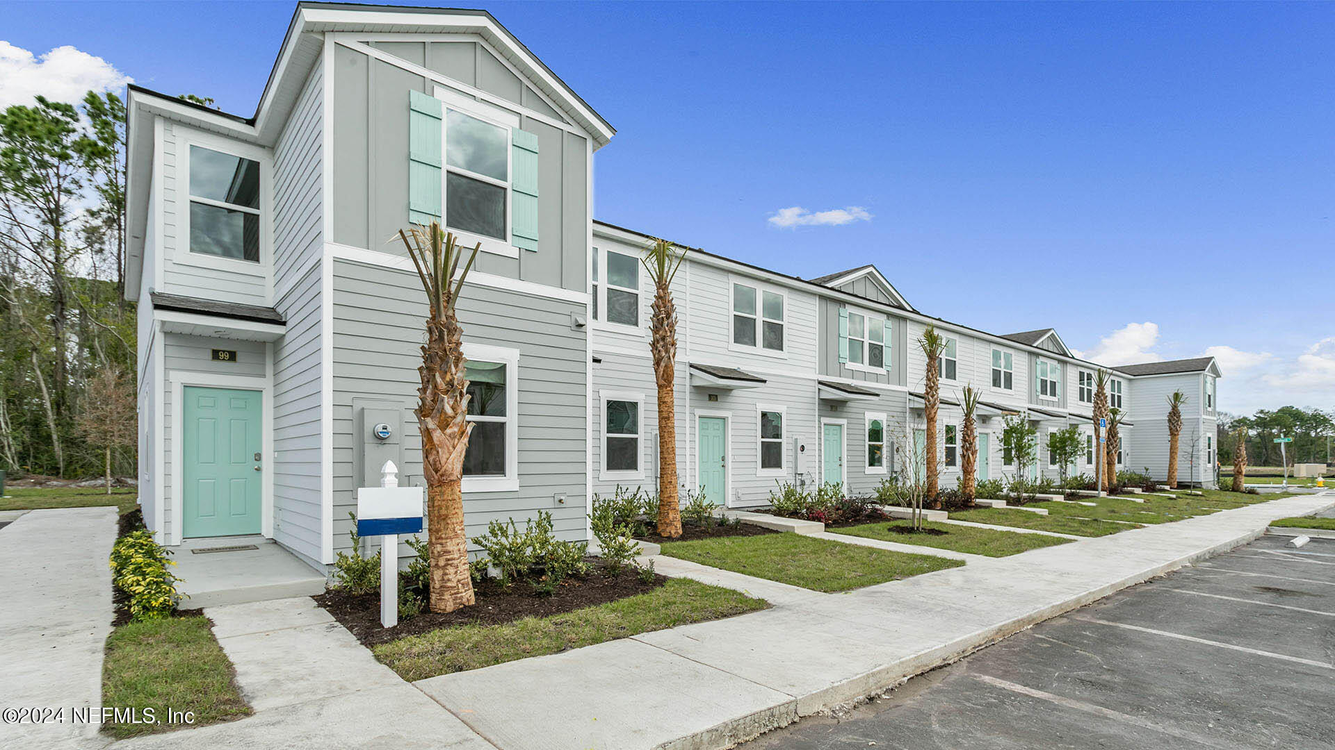 St Augustine, FL home for sale located at 240 Elmhurst Lane, St Augustine, FL 32084