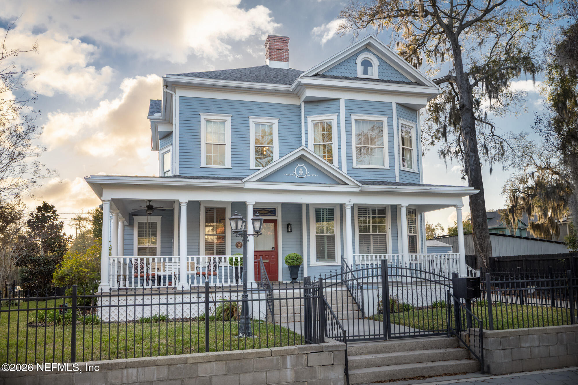 1526 COPELAND Street