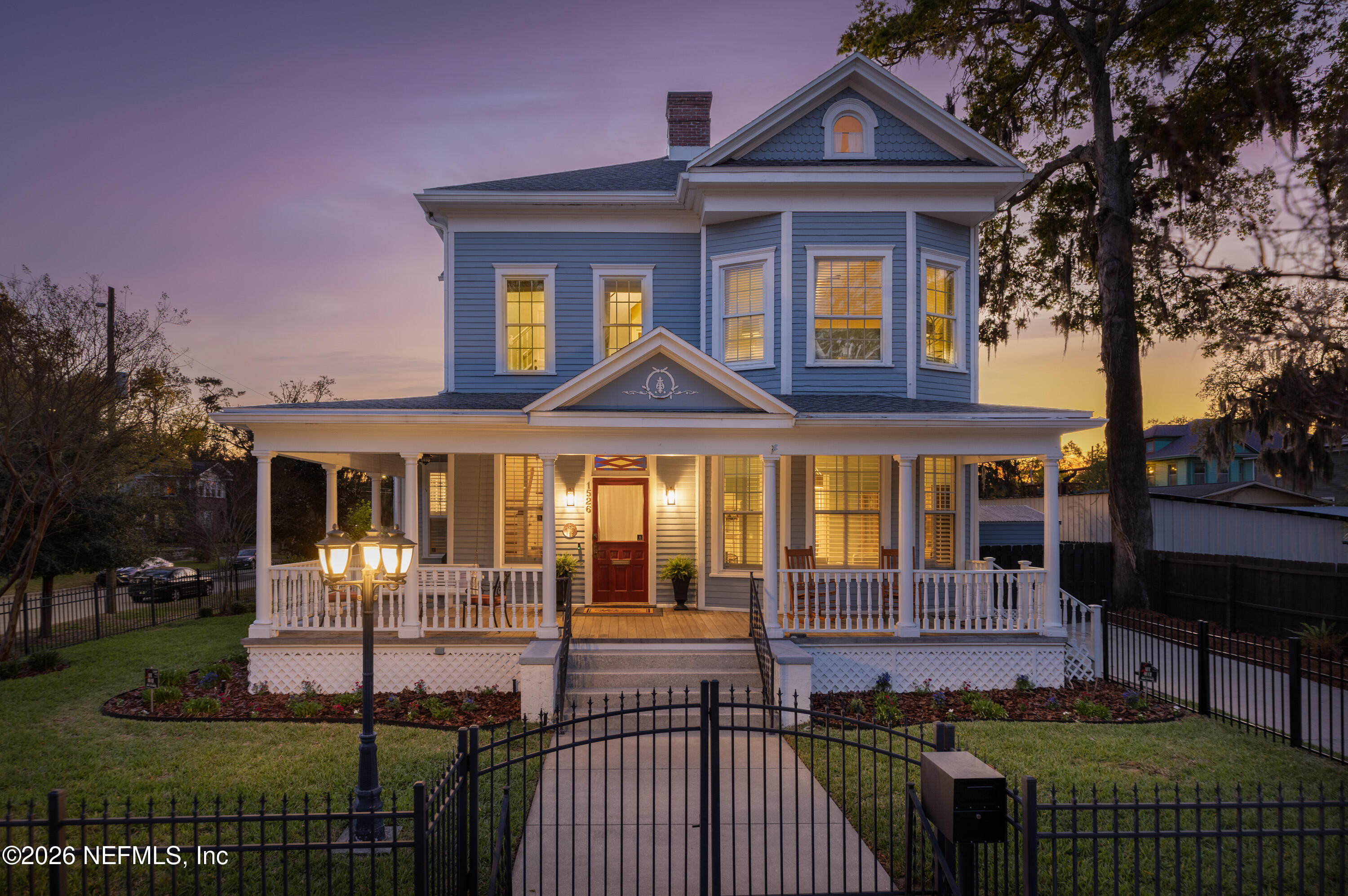 1526 COPELAND Street