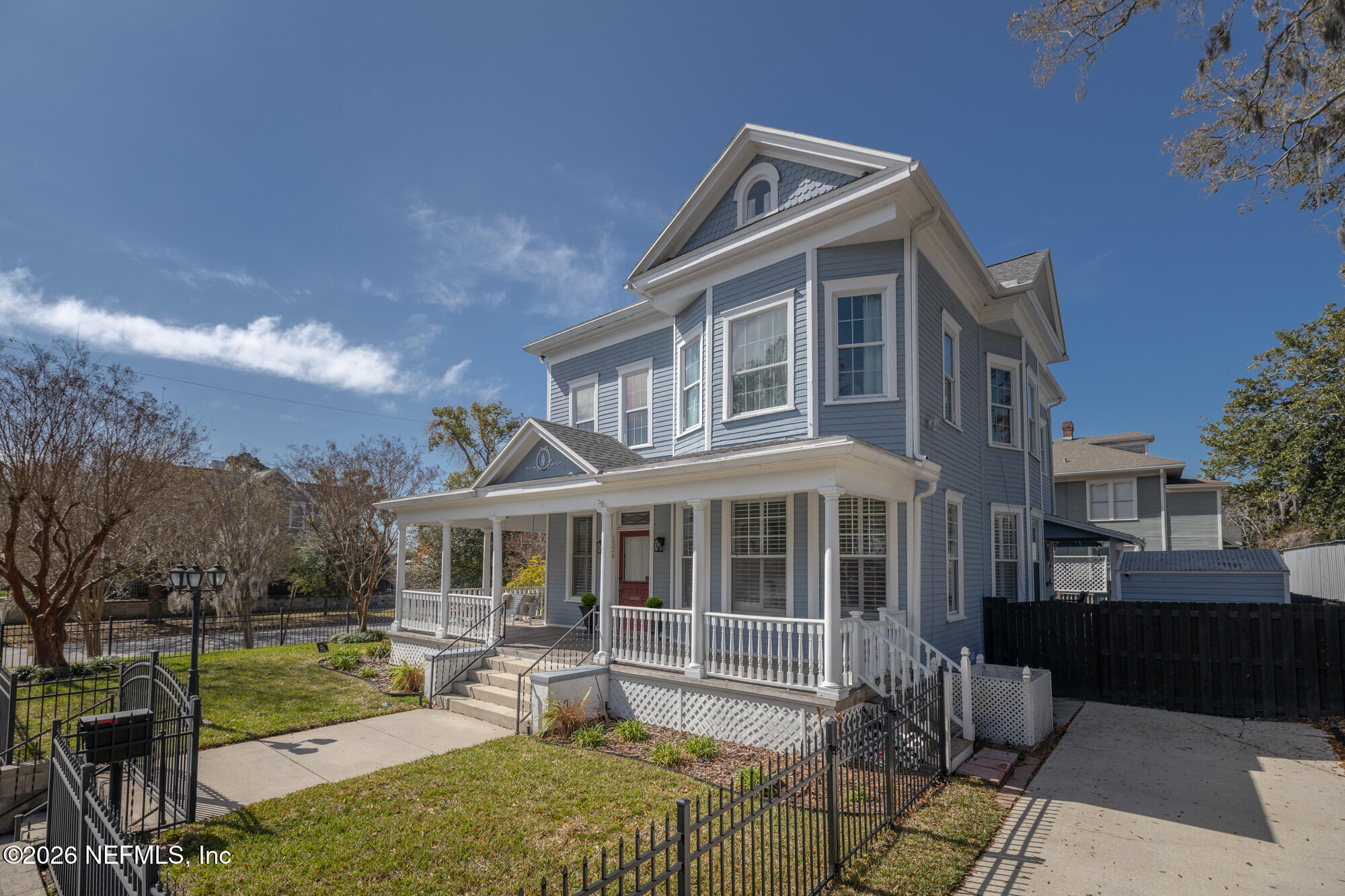 1526 COPELAND Street