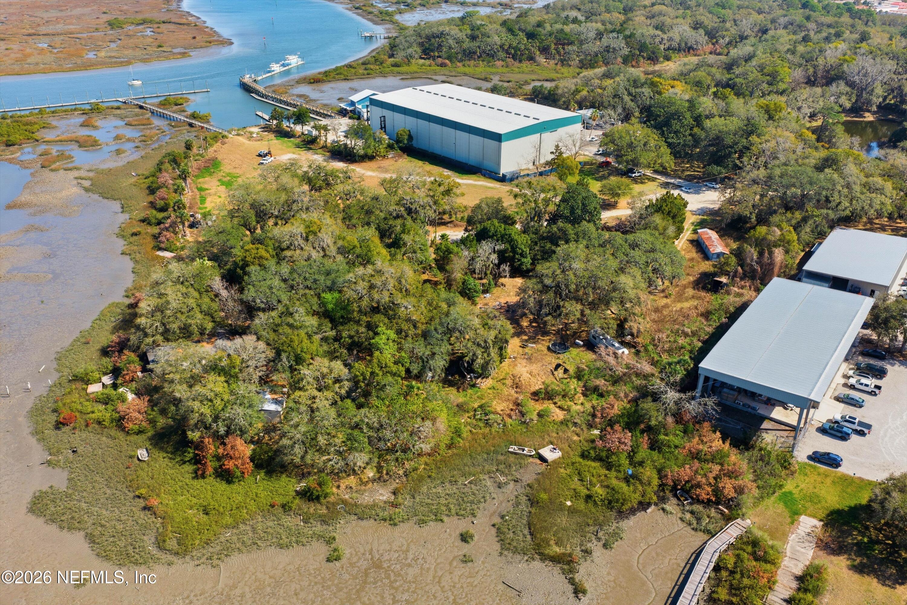 Aerial 2000 Nix Boat Yard