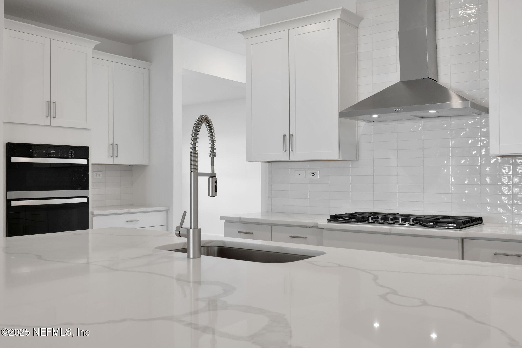 332 SILVER HERON Way