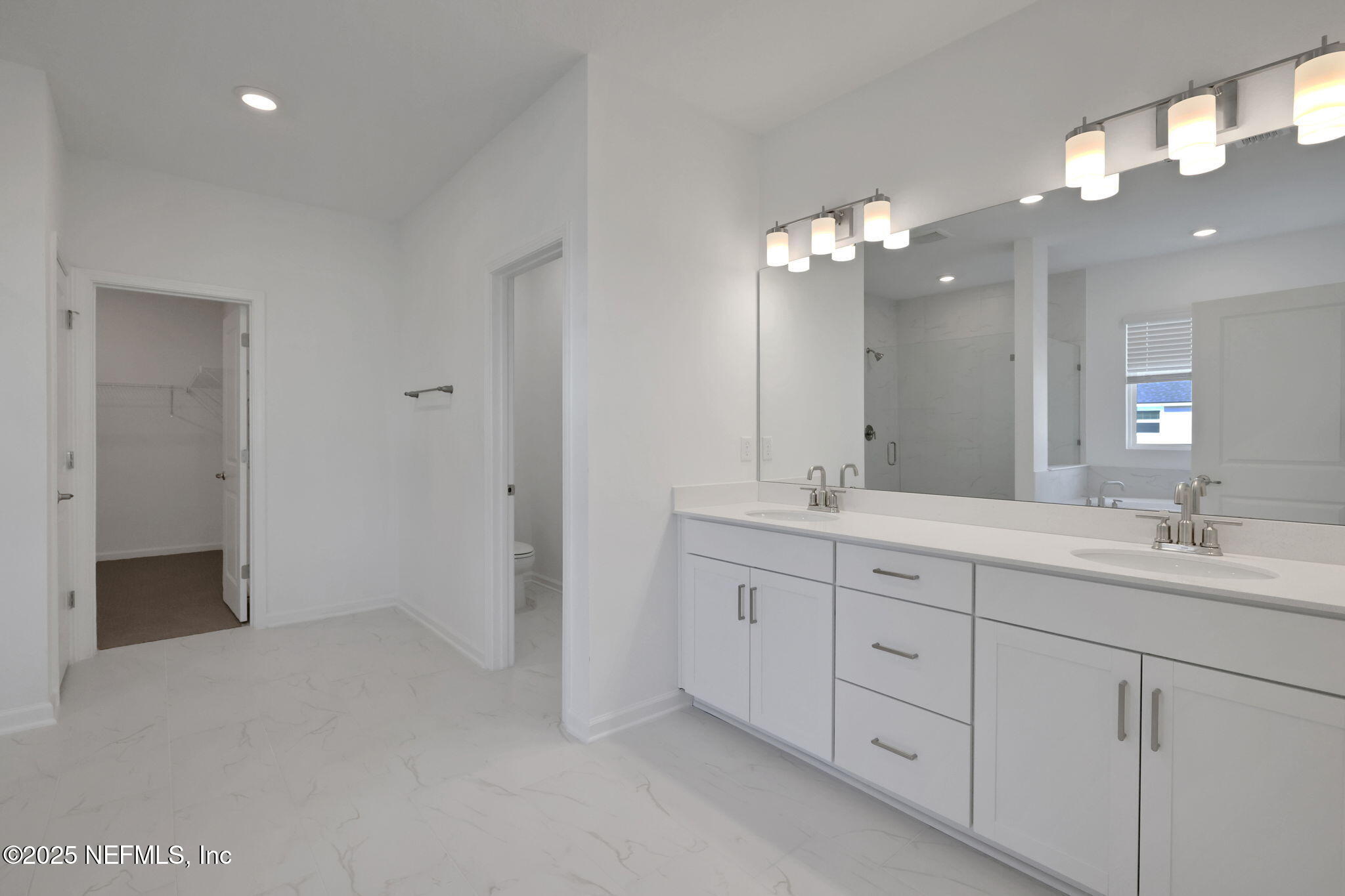 332 SILVER HERON Way