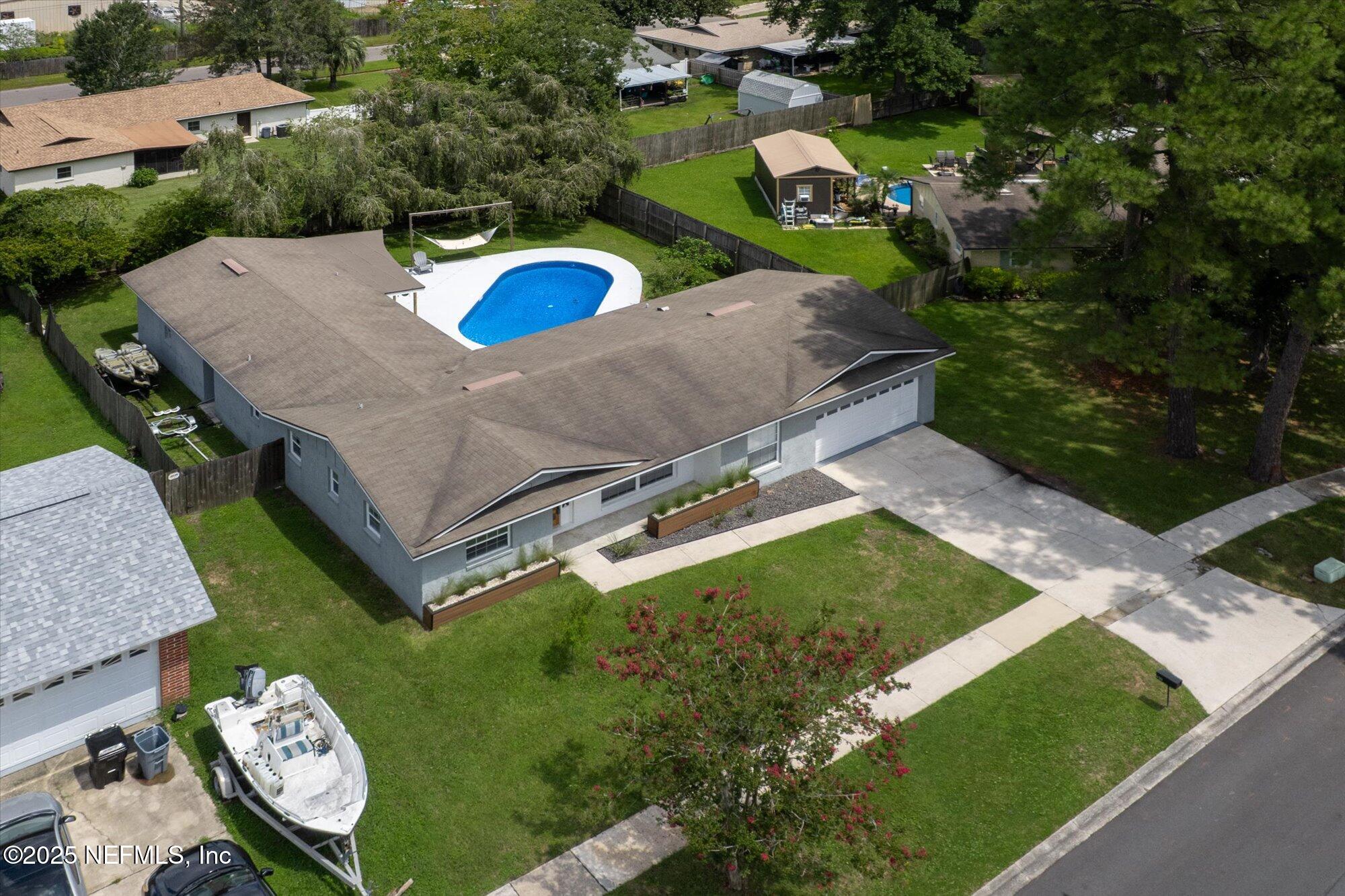 939 N GROVE PARK Drive
