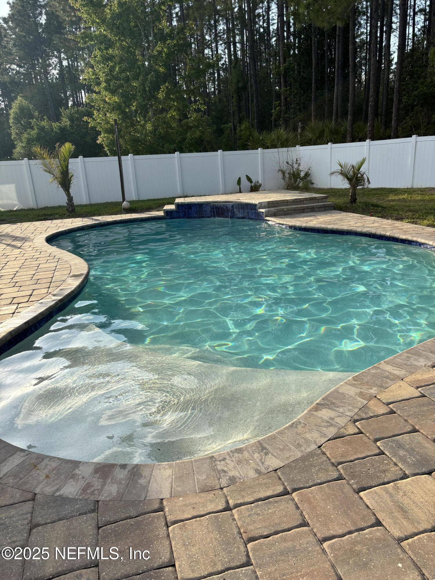 417 TRELLIS BAY Drive