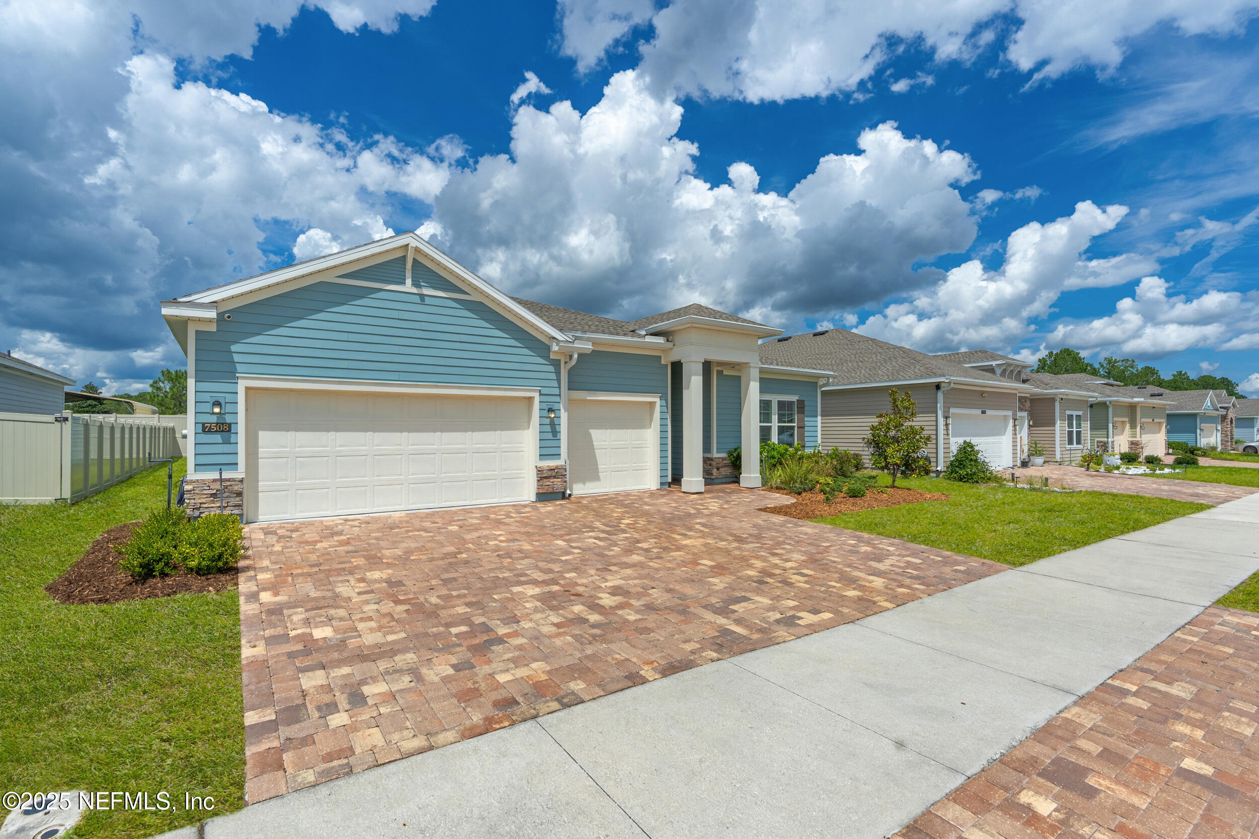 7508 NASTURTIUM Way