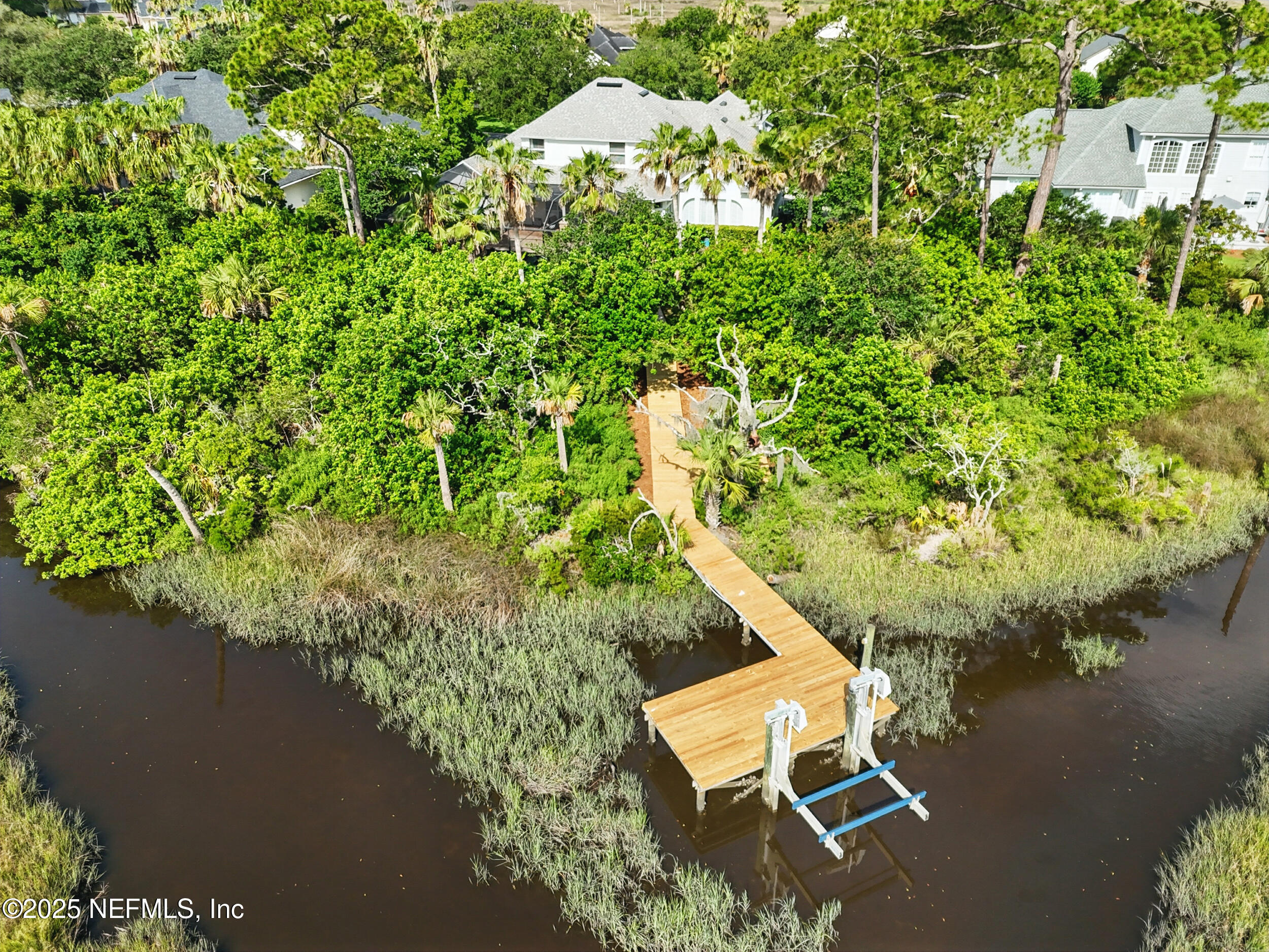 4427 ROYAL TERN Court