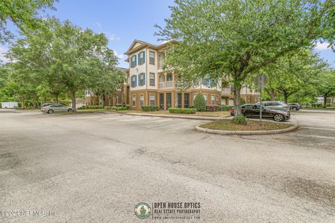 A home in Jacksonville