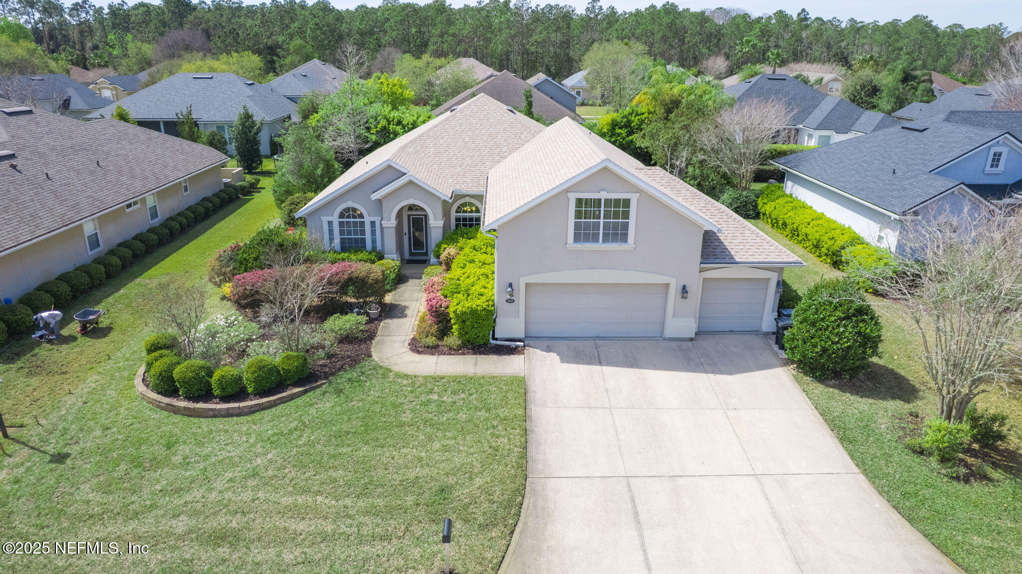 1121 WESTFIELD Way