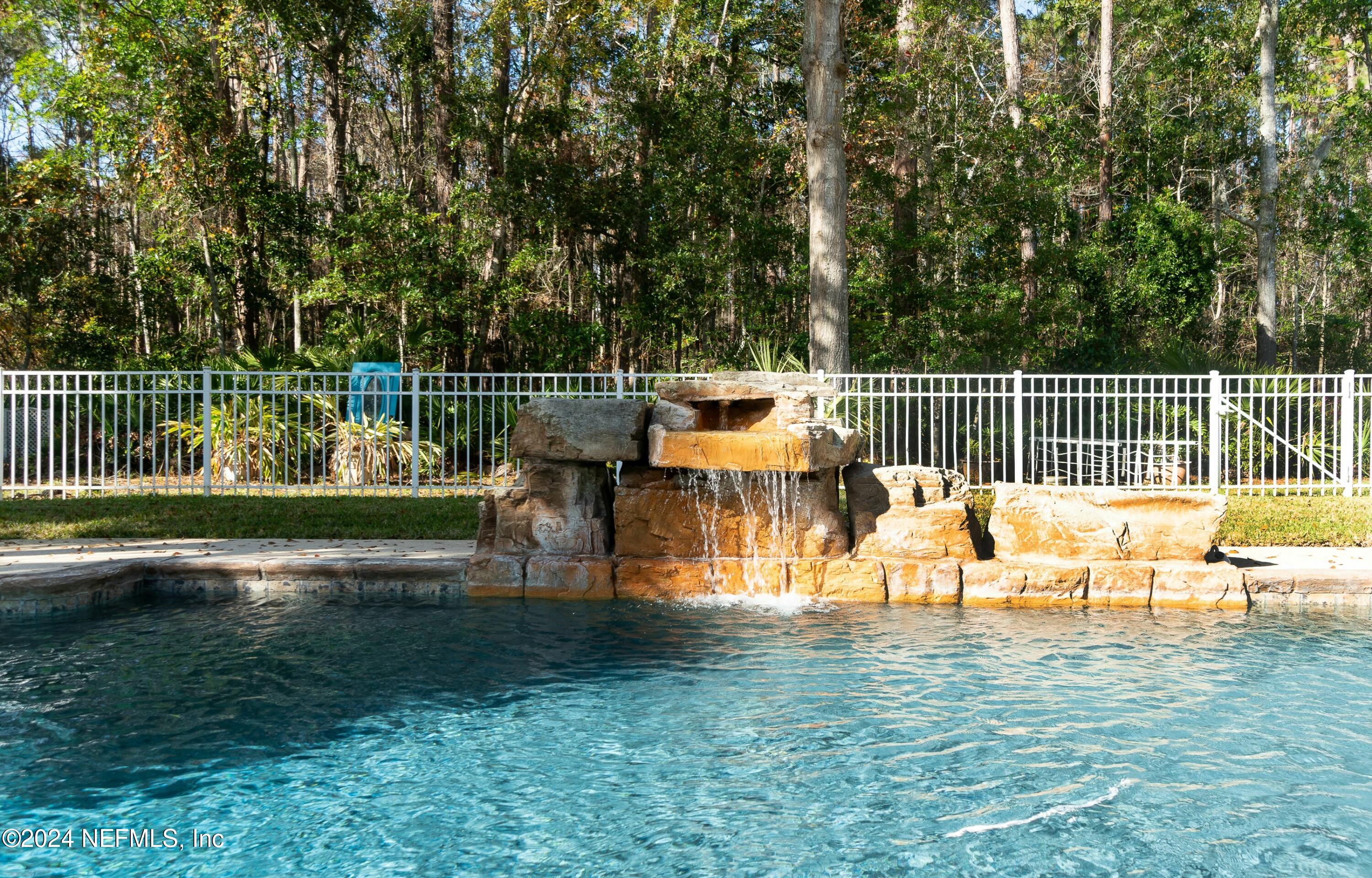 1880 COMMODORE POINT Drive