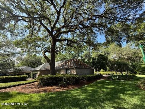 12186 DIVIDING OAKS Trail W Jacksonville FL 32223