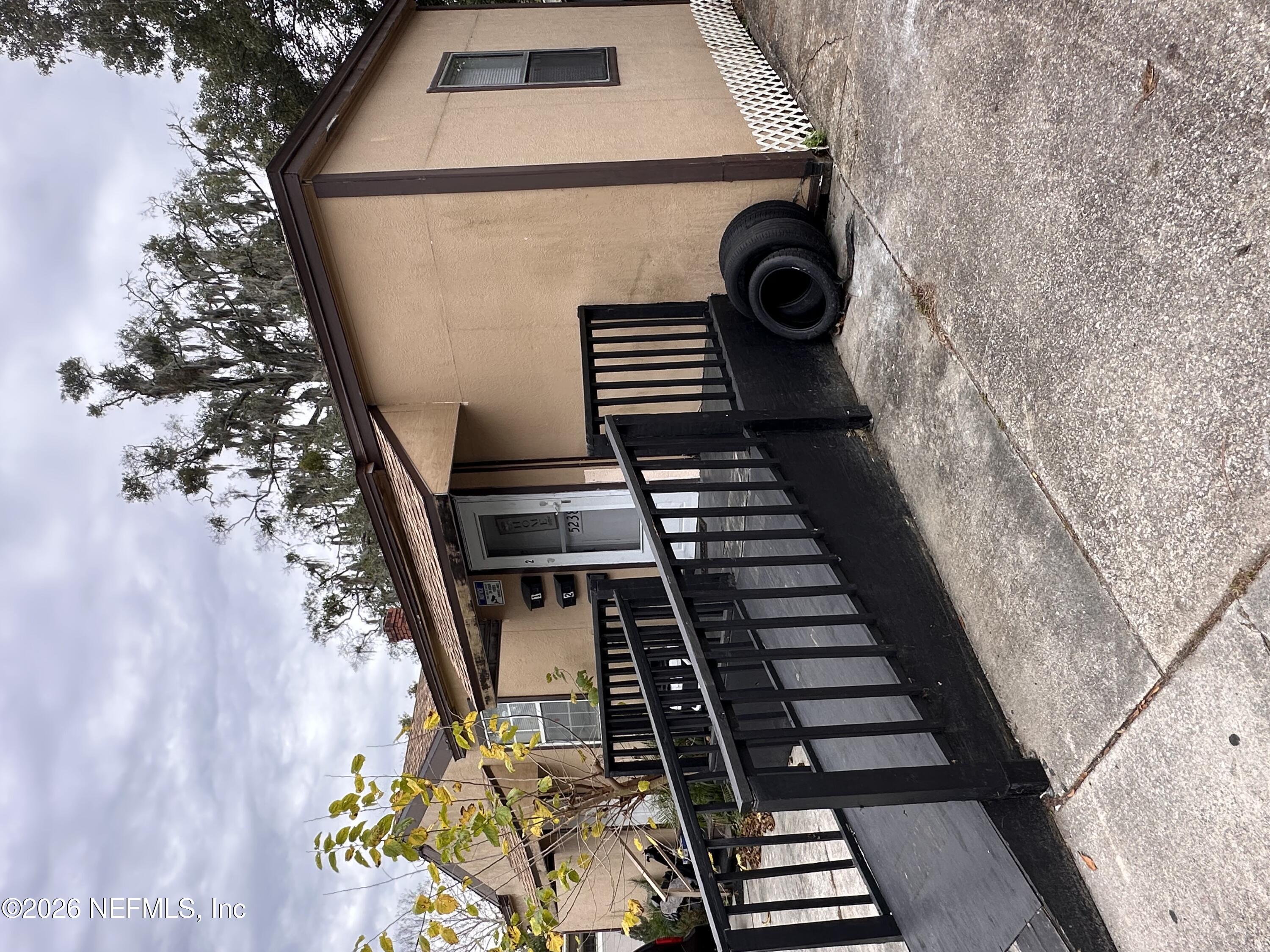 5238 SAN JUAN Avenue