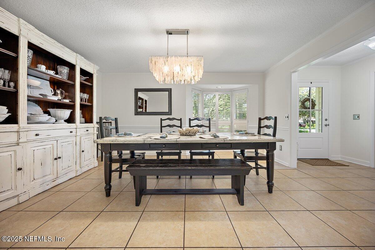 990 HAGLER Drive