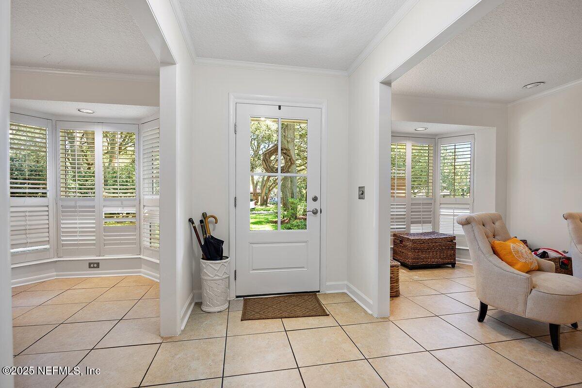 990 HAGLER Drive