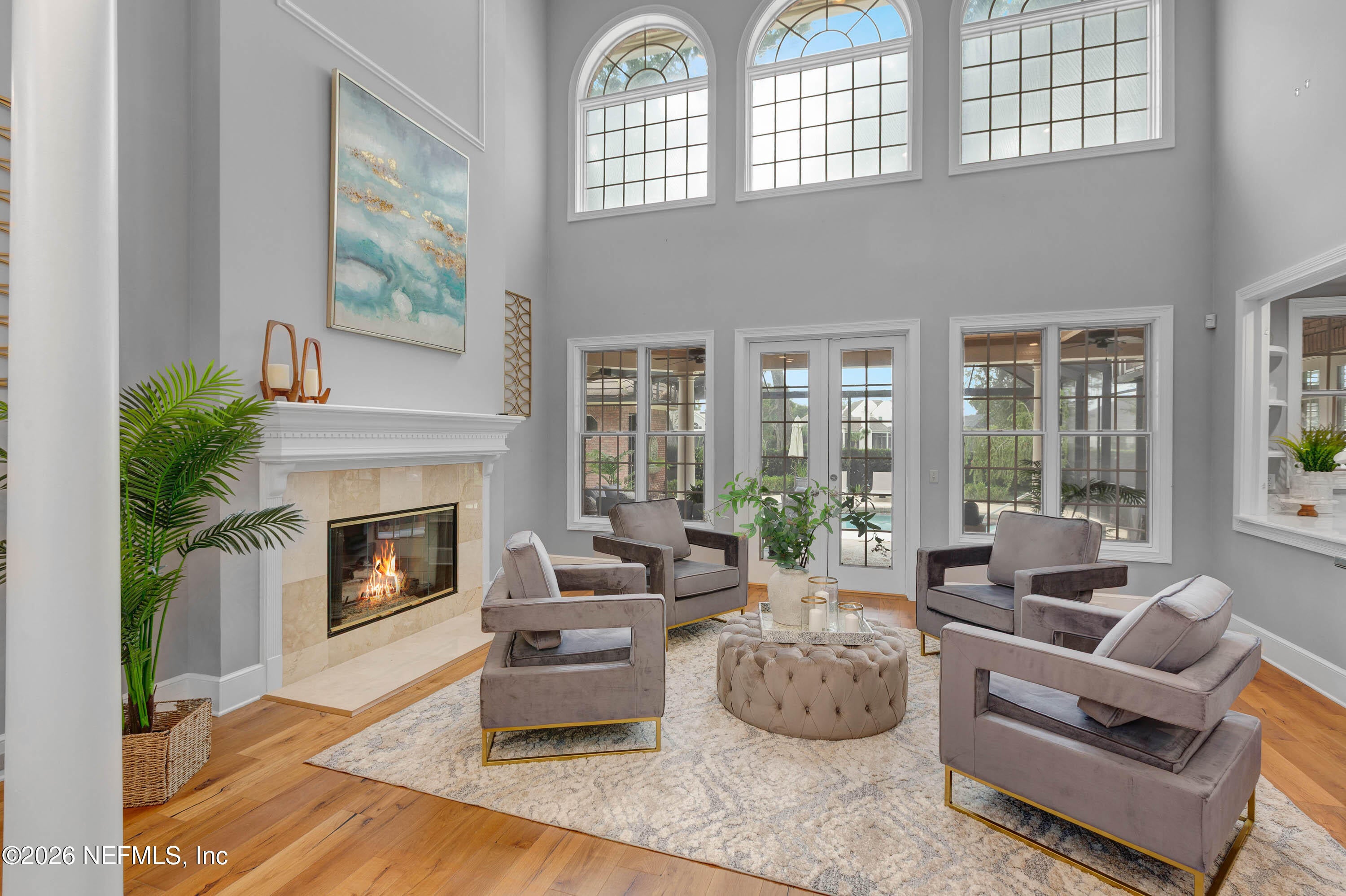 192 TWELVE OAKS Lane