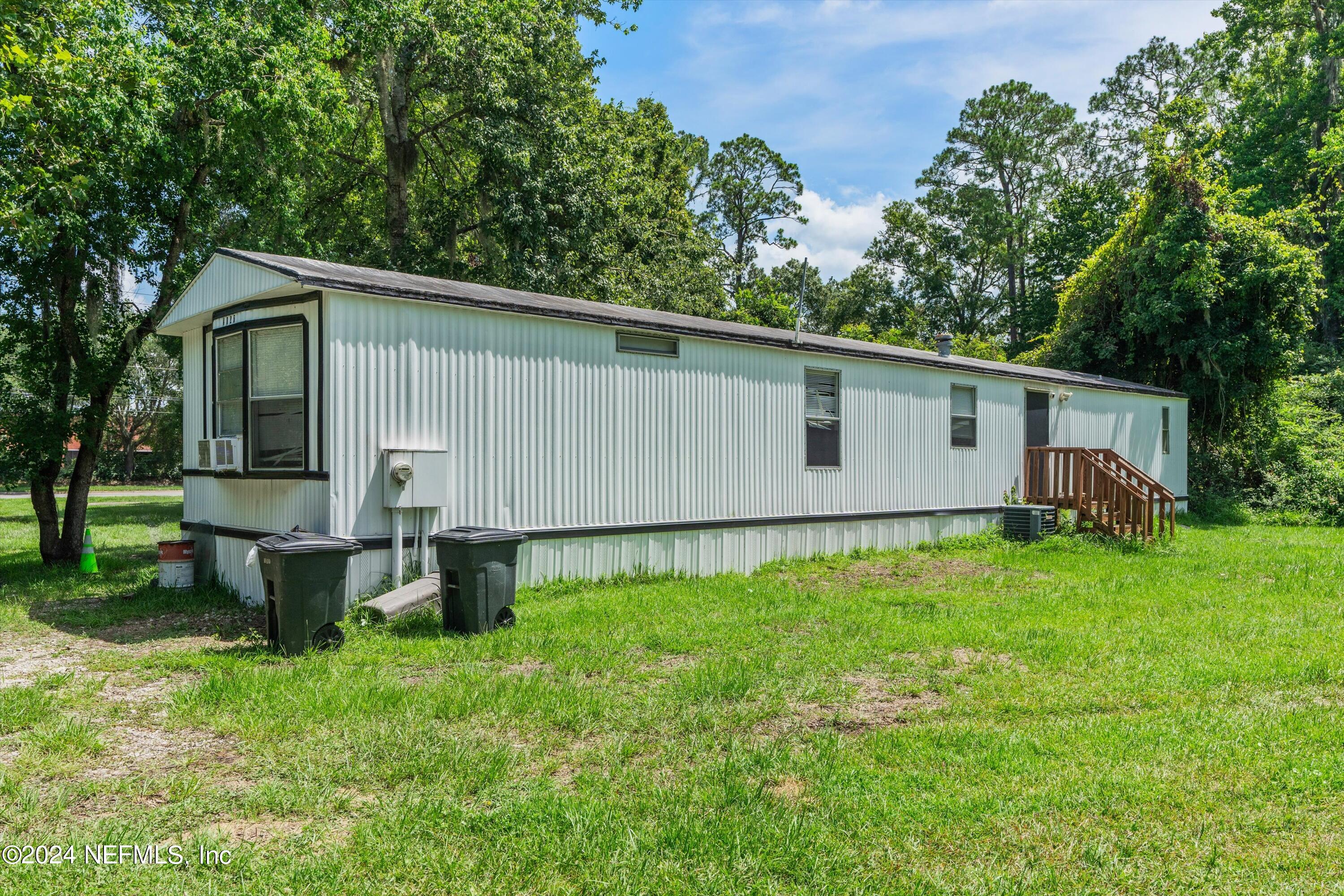 4013 TAYLOR ESTATES Lane
