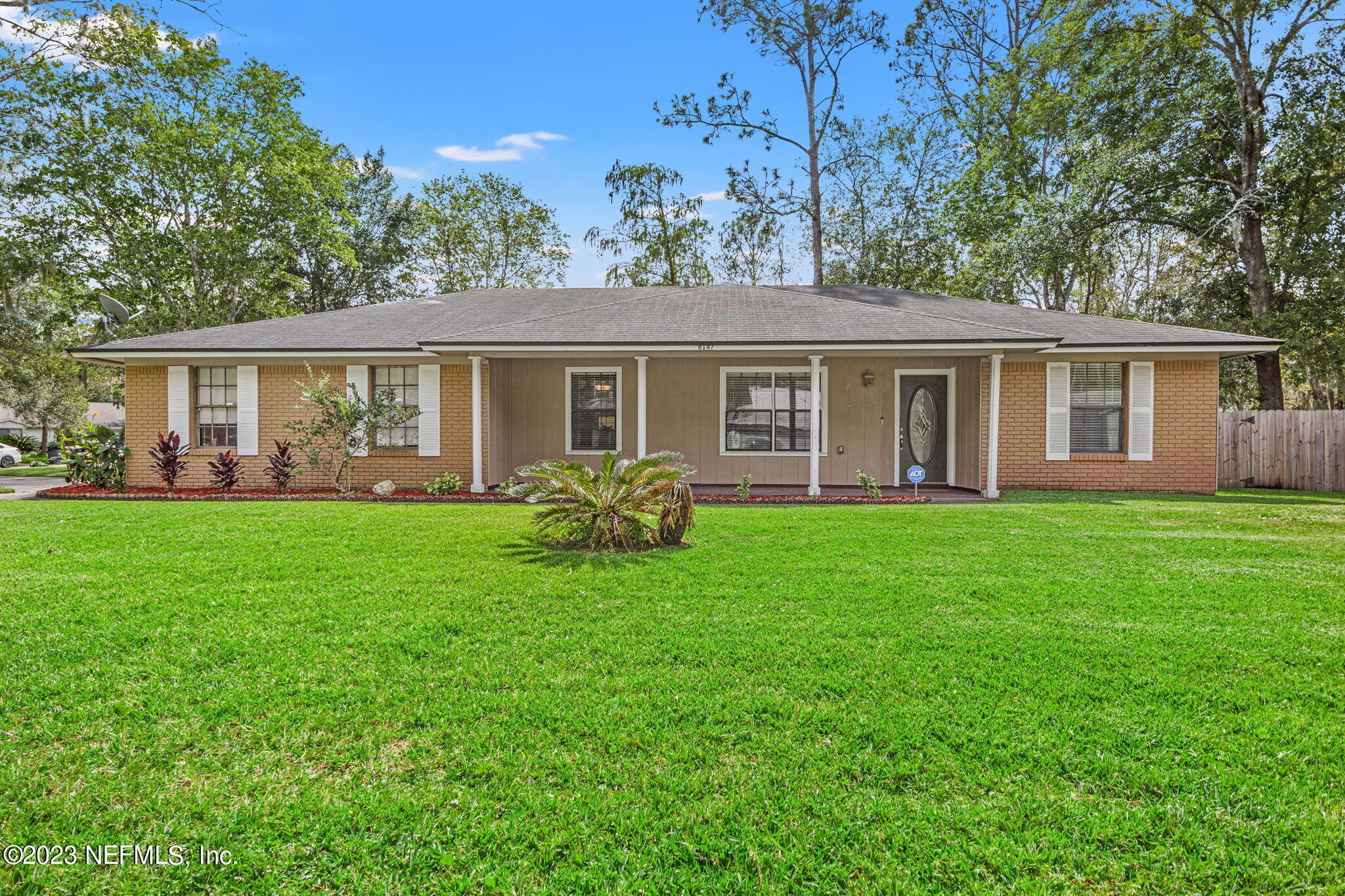 Jacksonville, FL home for sale located at 8147 Weybridge Drive, Jacksonville, FL 32244