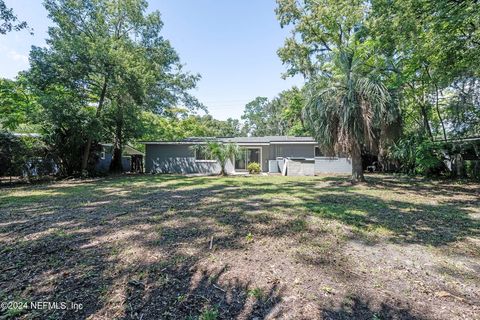 A home in Jacksonville