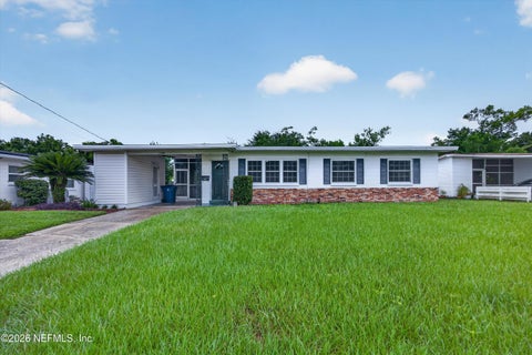 Photo of 11462 ELANE Drive, Jacksonville, FL 32218 (MLS # 2164105)