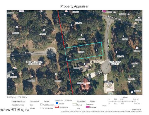 105 DEXTER Court Crescent City FL 32112