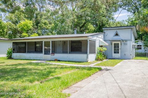 Single Family Residence in Jacksonville FL 3656 MIMOSA Drive.jpg