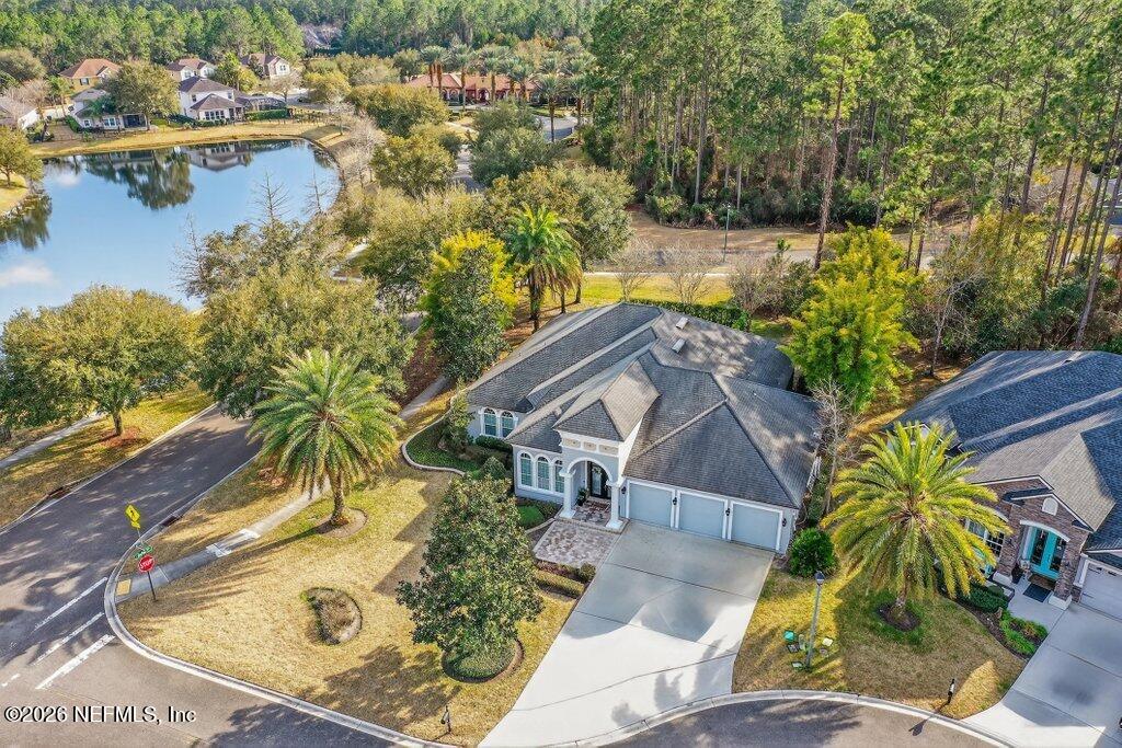 101 STONEBROOK Court