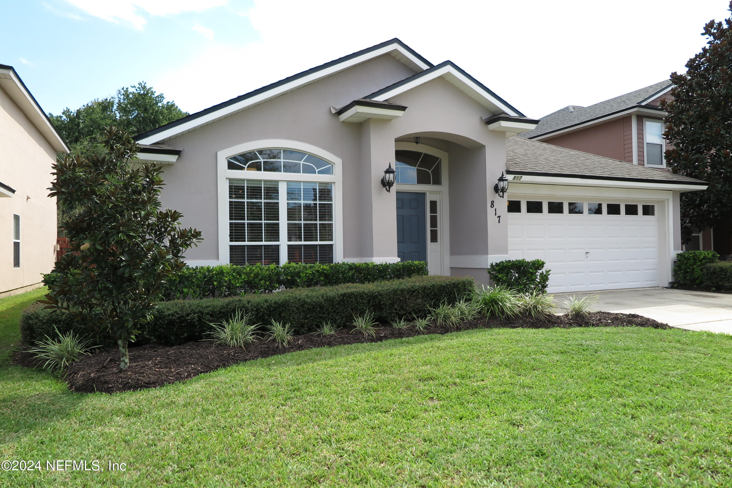 St Augustine, FL home for sale located at 817 Crystal Spring Way, St Augustine, FL 32092