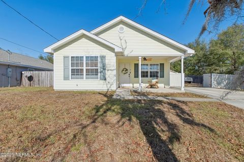 A home in Interlachen