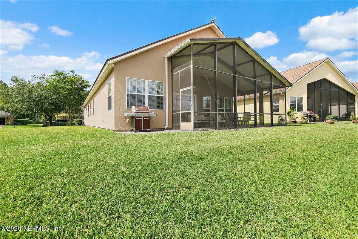 1330 CASTLE PINES Circle