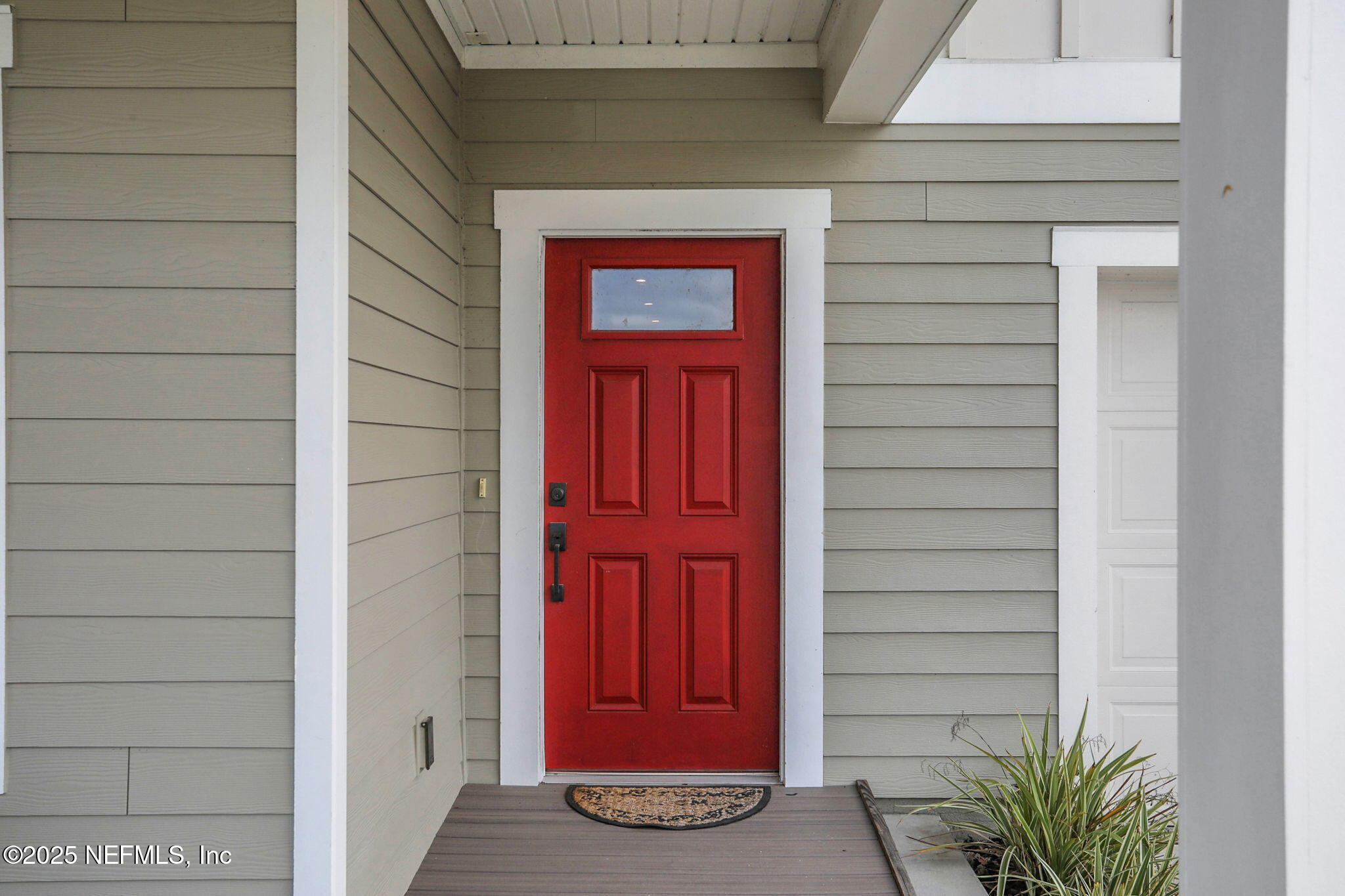 13863 HOLSINGER Boulevard