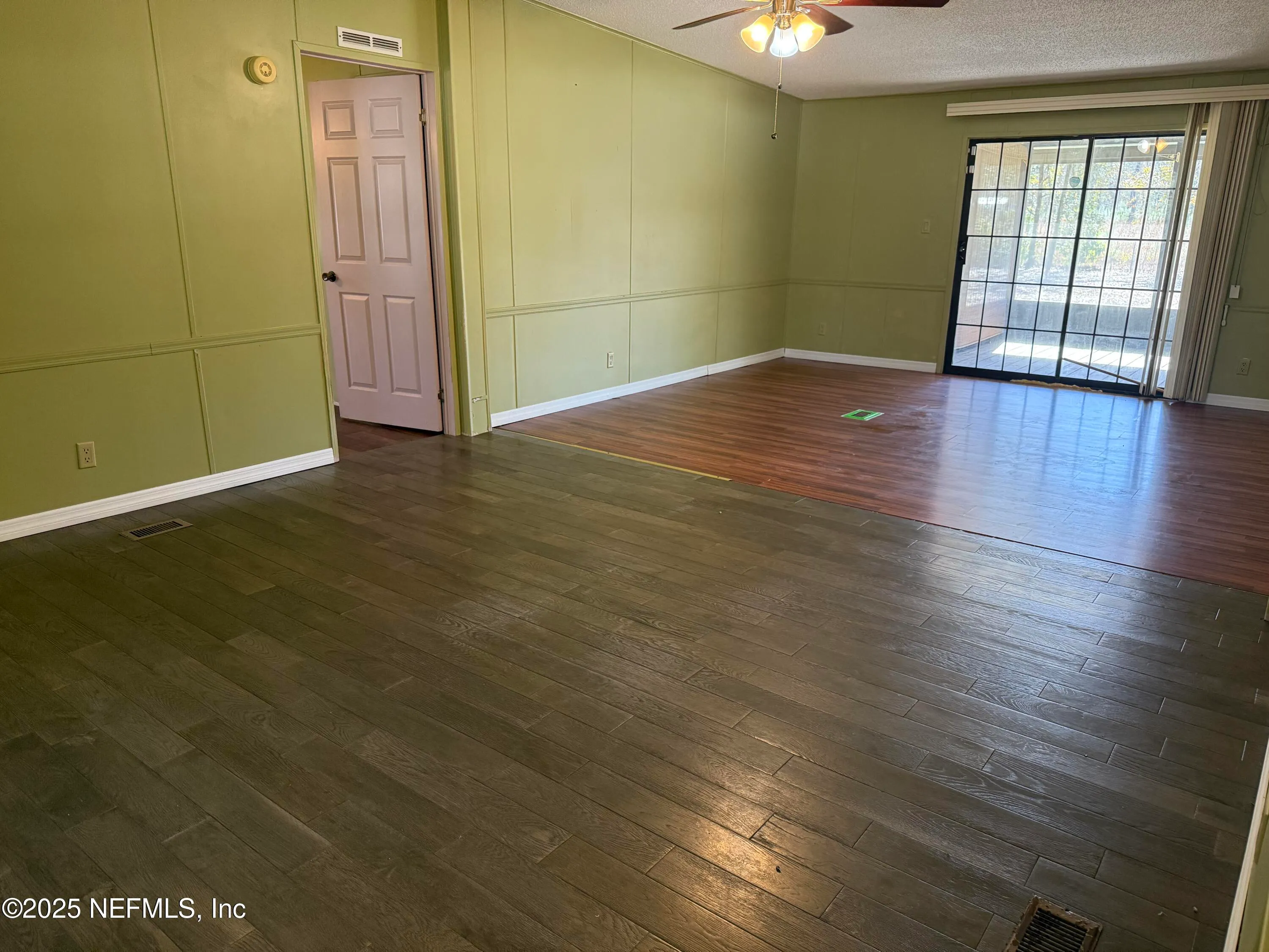 Hilliard, Florida 32046, United States, 3 Bedrooms Bedrooms, ,2 BathroomsBathrooms,Residential,Pending,10611