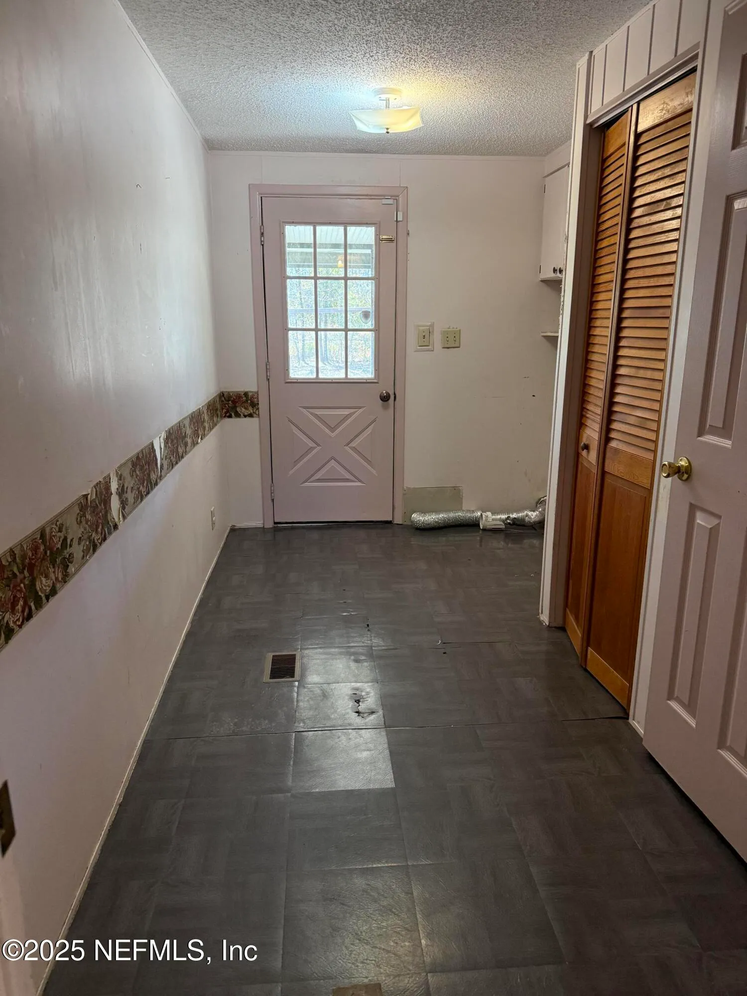 Hilliard, Florida 32046, United States, 3 Bedrooms Bedrooms, ,2 BathroomsBathrooms,Residential,Pending,10611