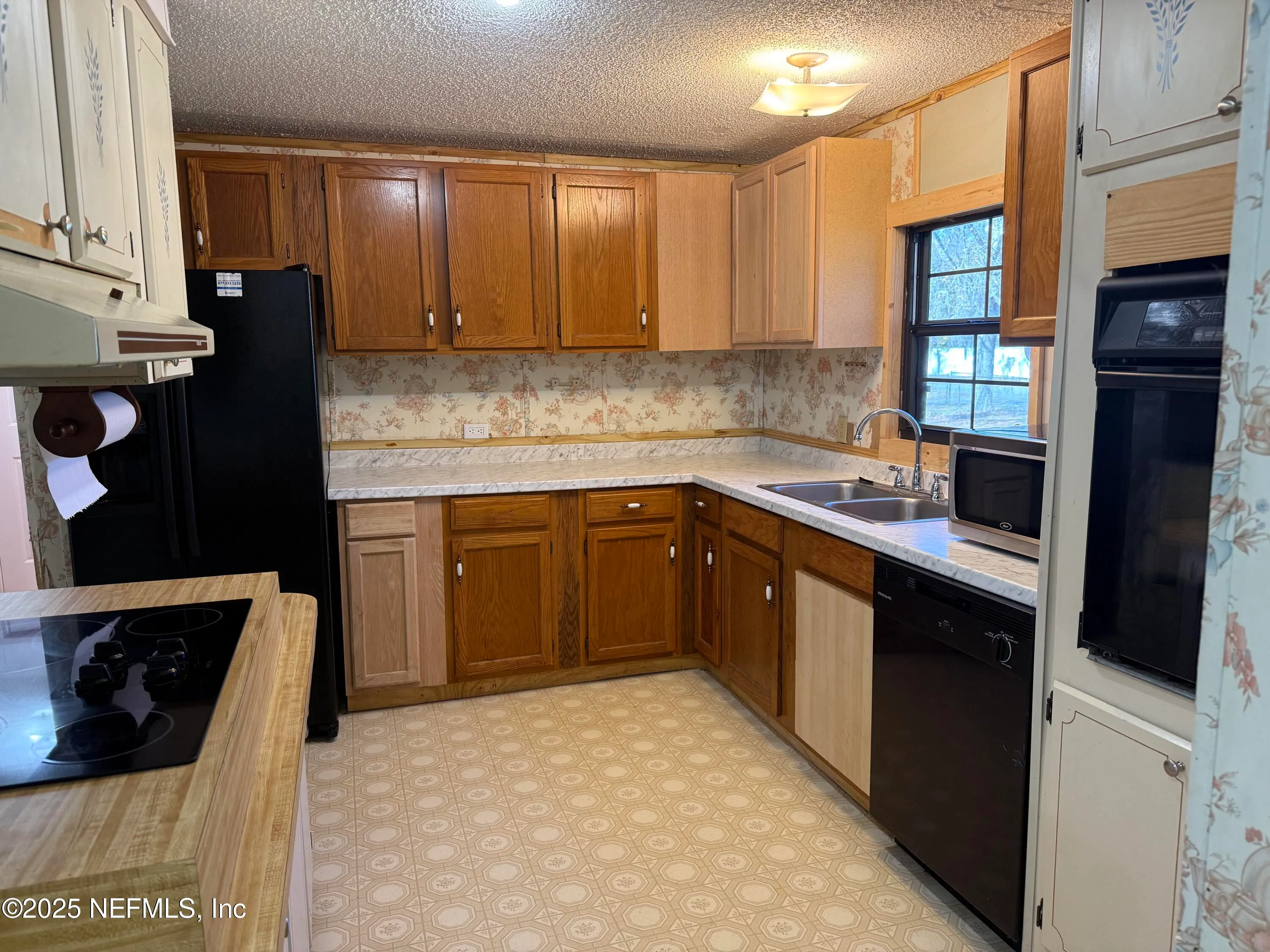 Hilliard, Florida 32046, United States, 3 Bedrooms Bedrooms, ,2 BathroomsBathrooms,Residential,Pending,10611