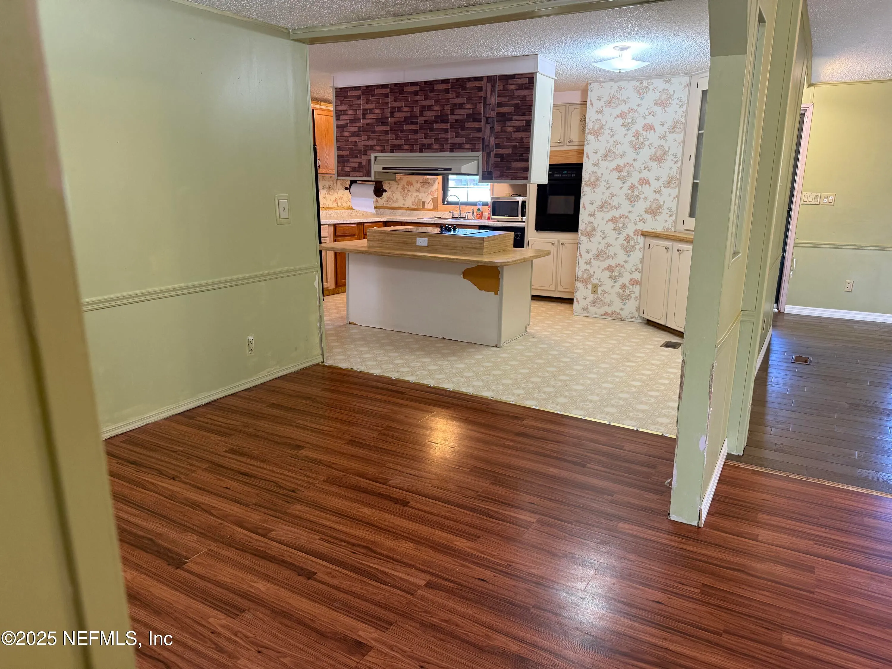 Hilliard, Florida 32046, United States, 3 Bedrooms Bedrooms, ,2 BathroomsBathrooms,Residential,Pending,10611