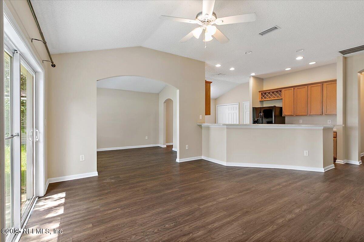 2623 CREEK RIDGE Drive