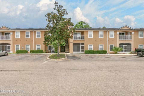 Photo of 9556 ARMELLE Way #16, Jacksonville, FL 32257 (MLS # 2159066)