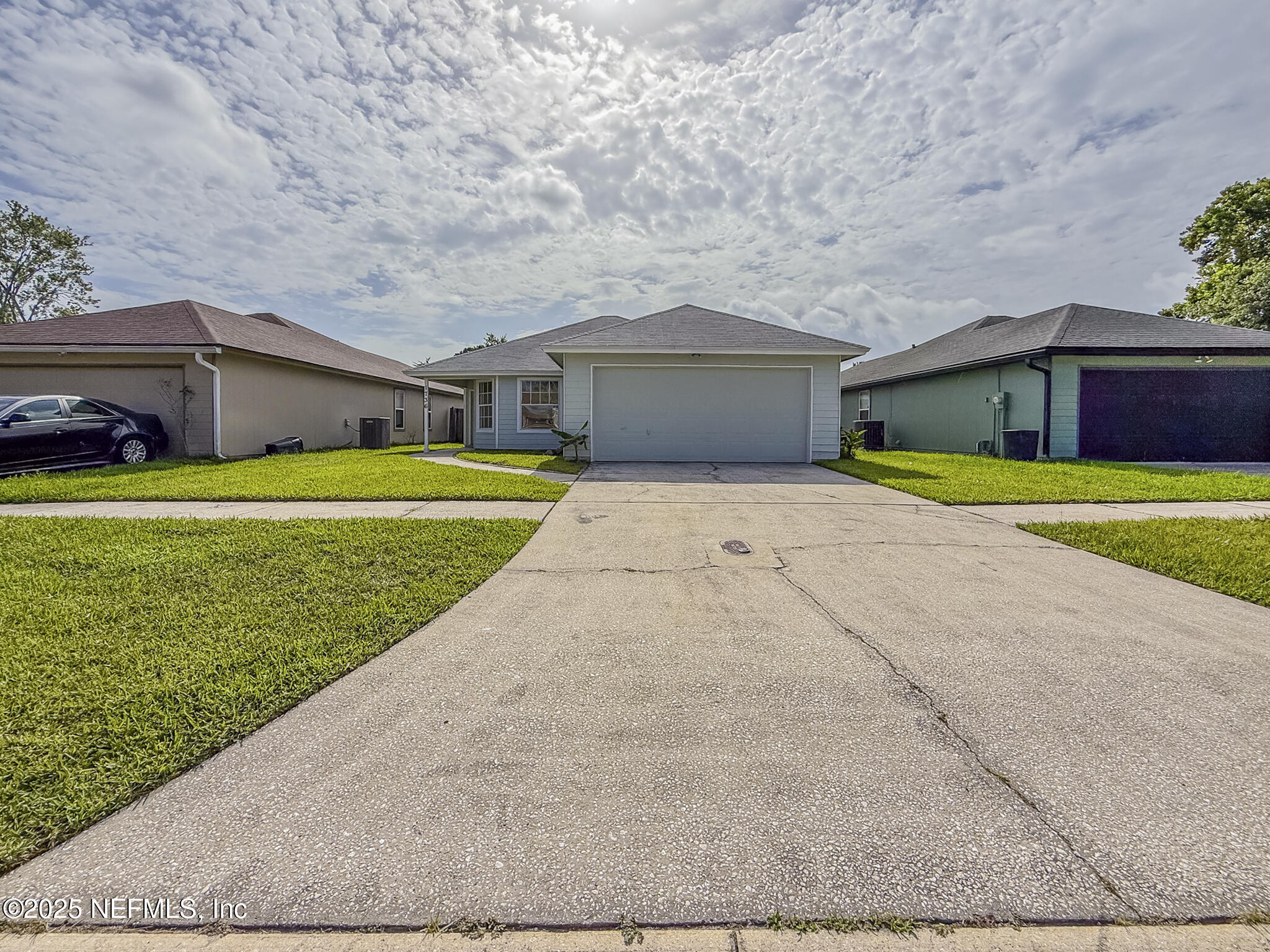 1736 ASHWOOD Circle