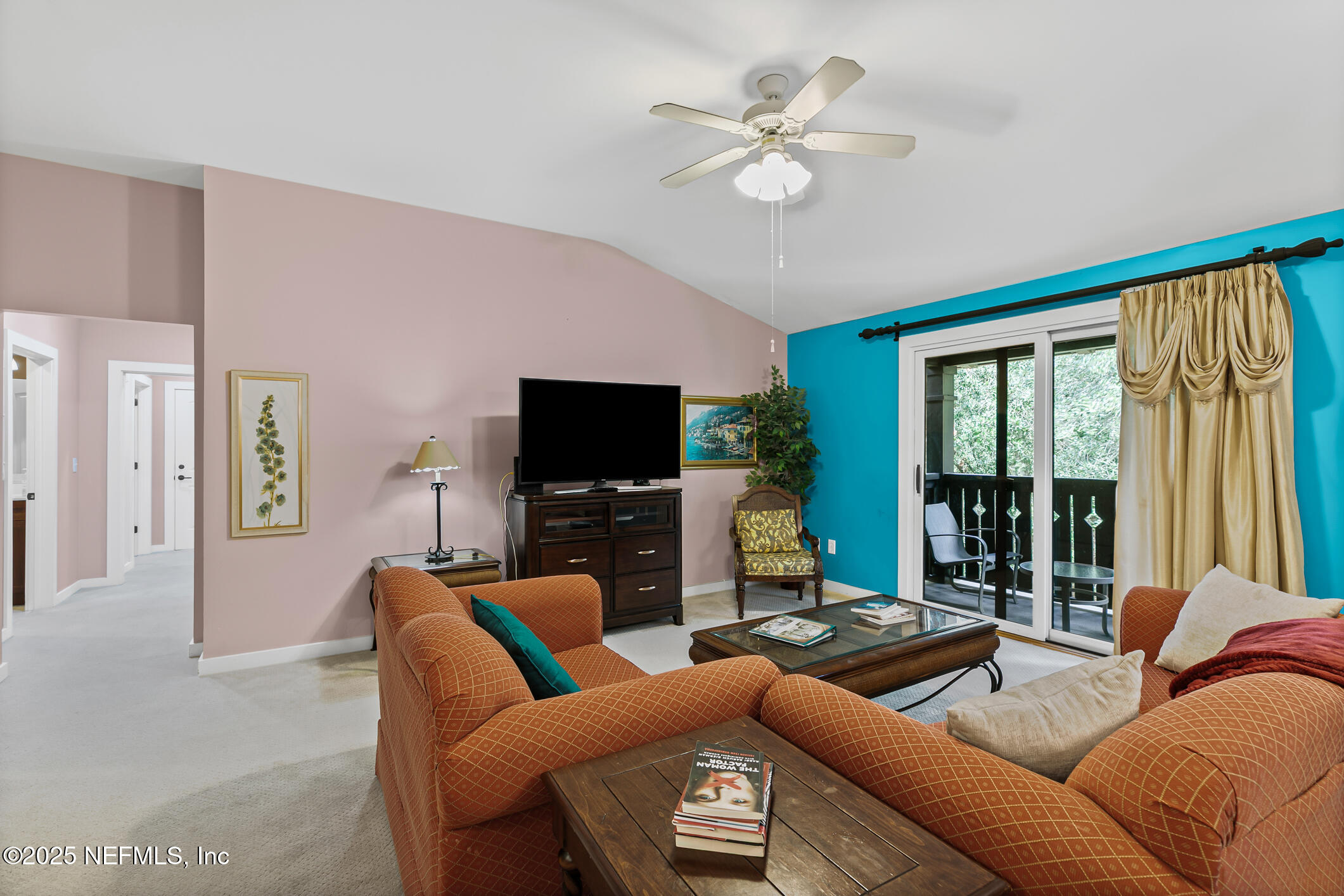 945 REGISTRY Boulevard 312