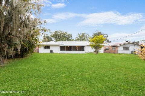 A home in Palatka