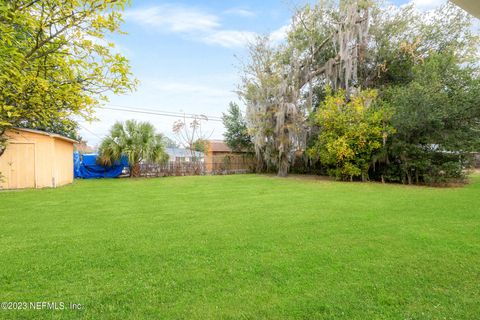 A home in Palatka