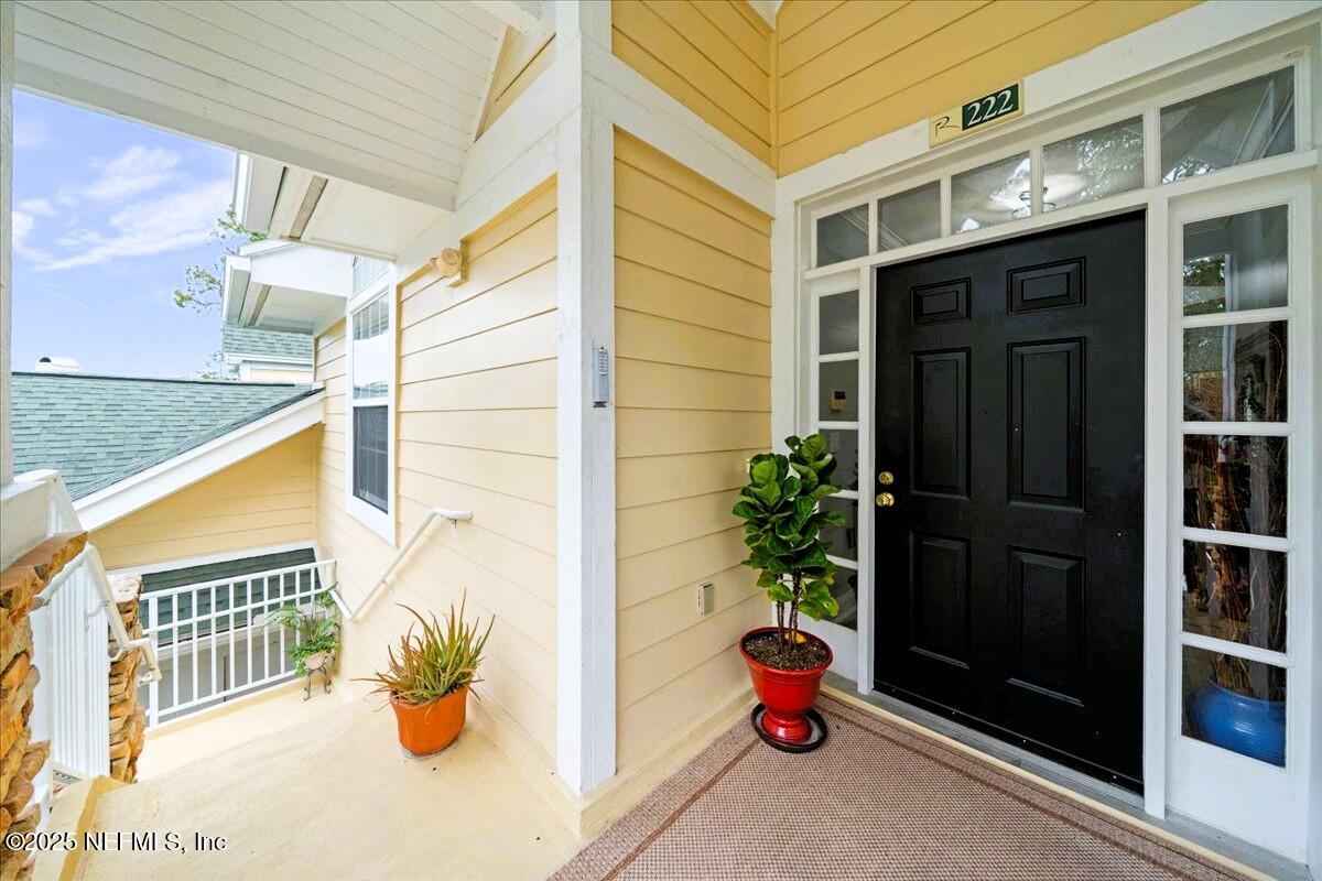 135 N CHAMPIONS Way 222