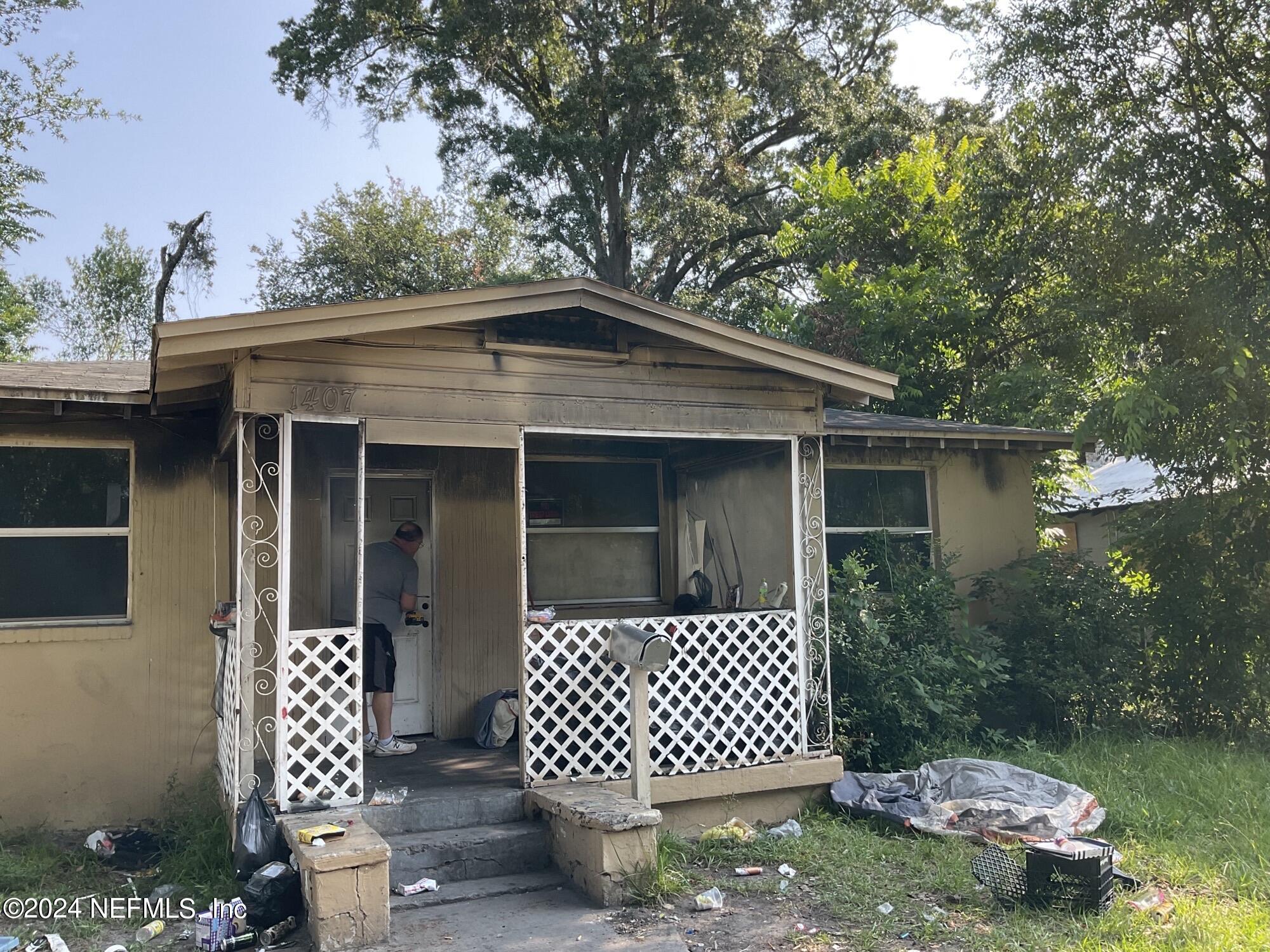 Jacksonville, FL home for sale located at 1407 W 31 Street, Jacksonville, FL 32209