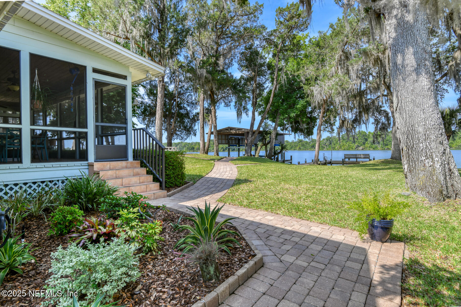 130 WOODBURY Trail