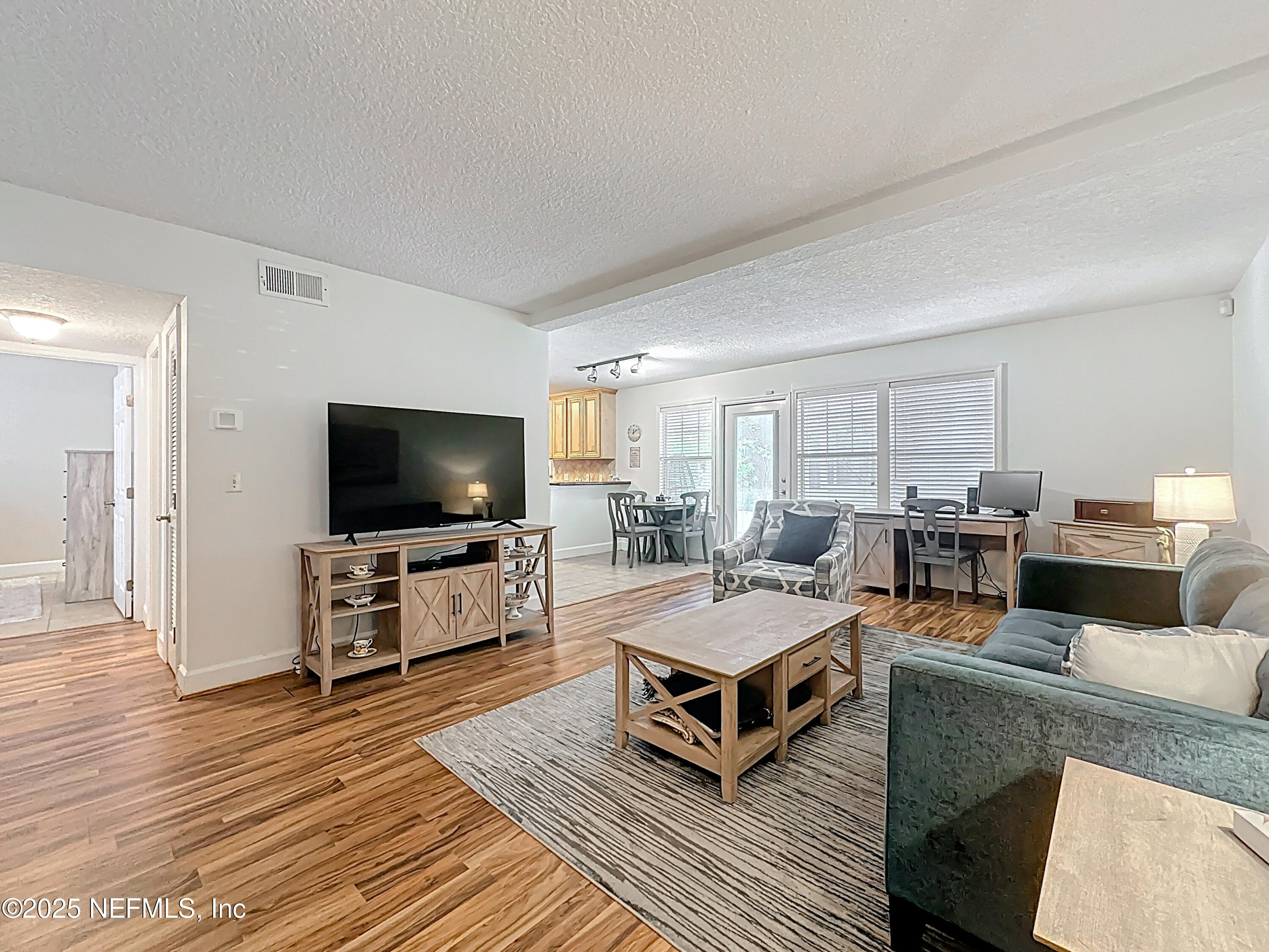 3434 BLANDING Boulevard 116