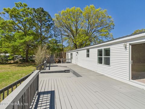 A home in Yulee