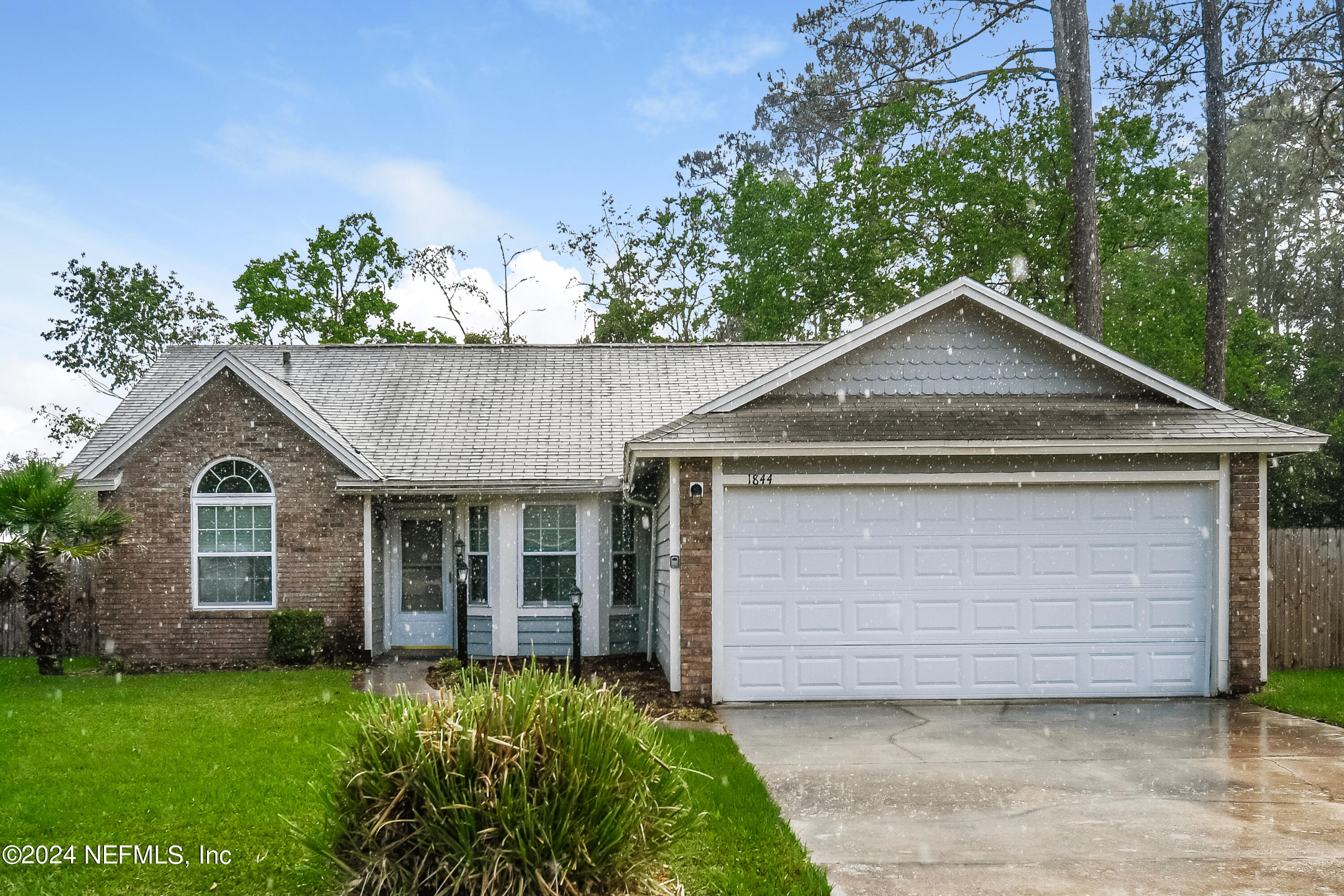 Middleburg, FL home for sale located at 1844 HOLLARS Place, Middleburg, FL 32068